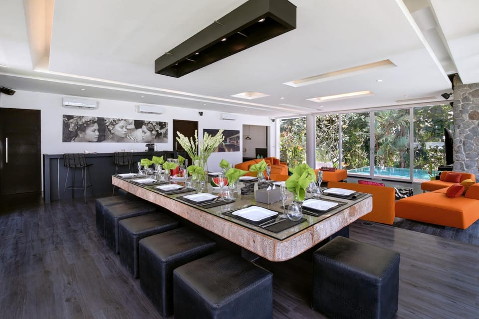 Living room, Dining area, kitchen