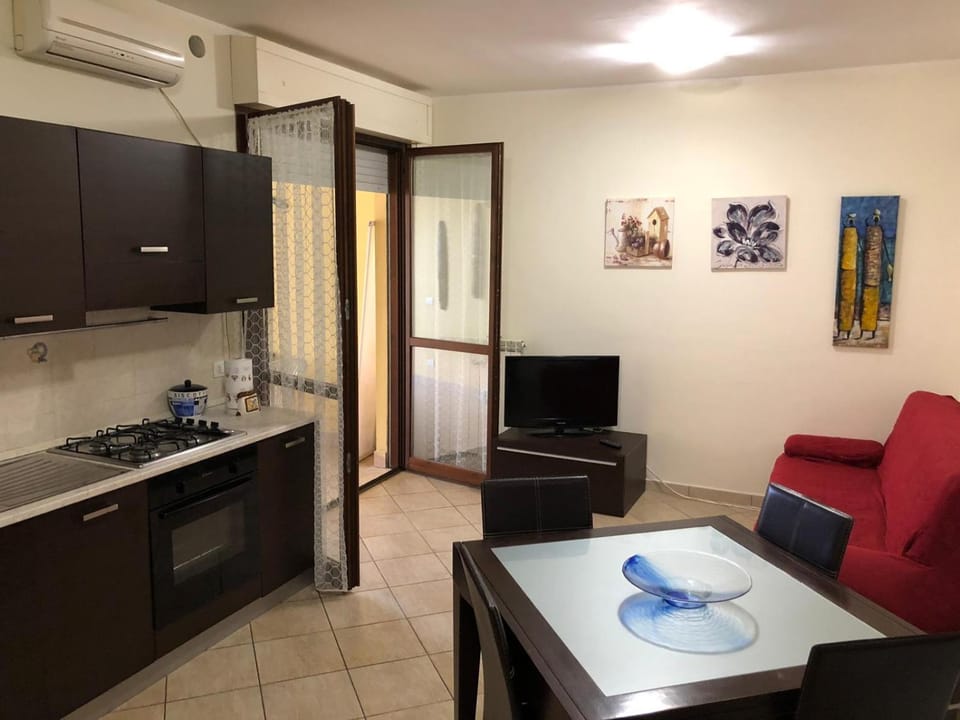 Casa MALÙ Apartment in Latina