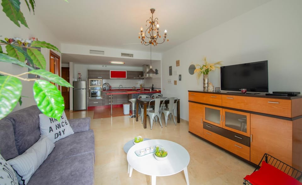 Living room, Dining area