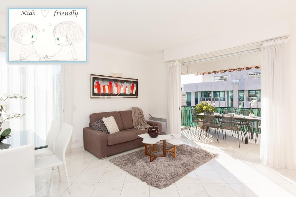 MARIOTT AREA: SUNNY 2 BEDS /2 BATHS Apartment in Cannes