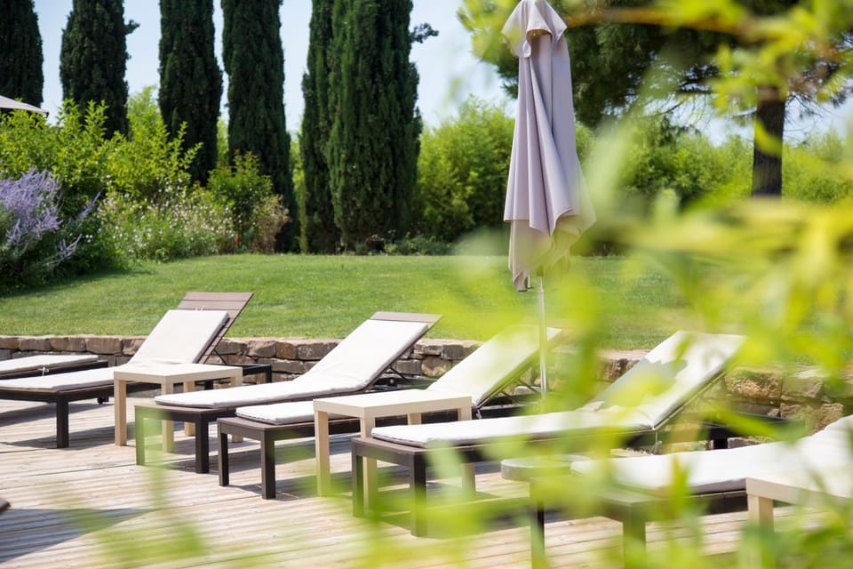 Patio, Garden, Swimming pool