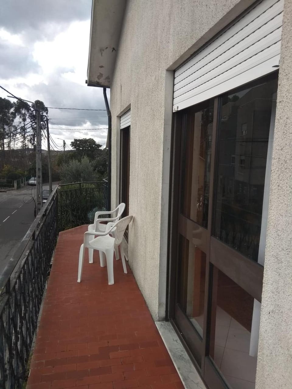 Balcony/Terrace, Street view