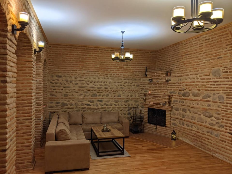 Communal lounge/ TV room, flat iron