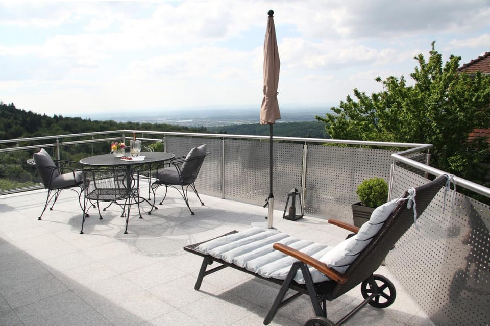 Property building, Natural landscape, Balcony/Terrace