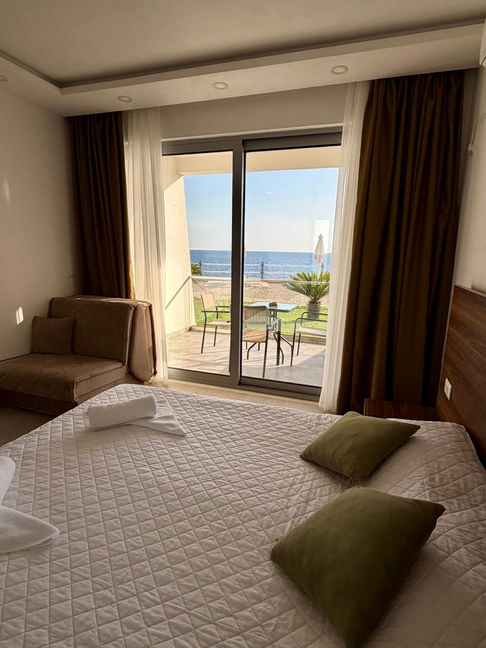 Apartments Komina Bed and Breakfast in Ulcinj Municipality