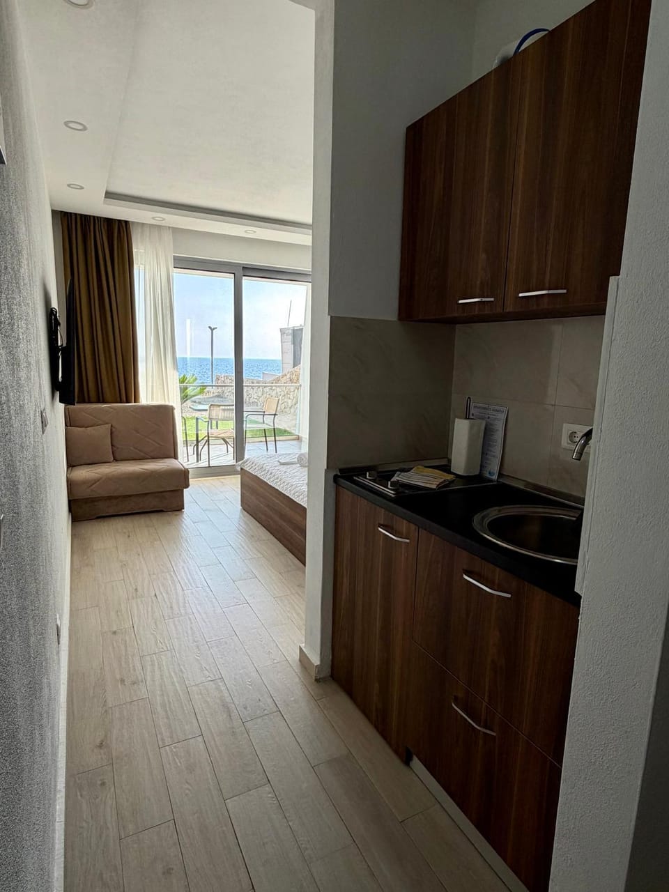 Apartments Komina Bed and Breakfast in Ulcinj Municipality