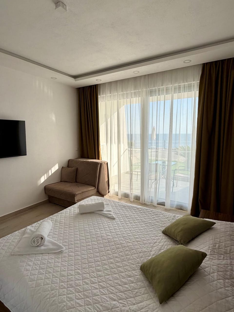 Apartments Komina Bed and Breakfast in Ulcinj Municipality