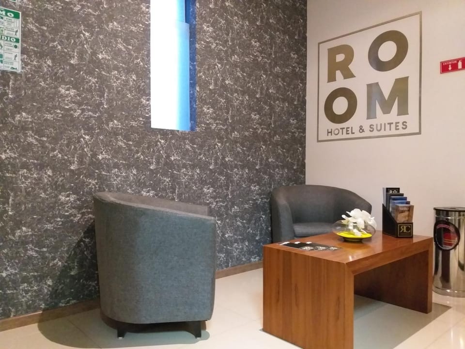 Living room, Lobby or reception