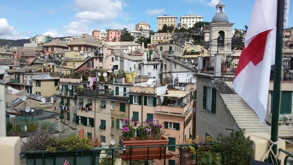 Neighbourhood, Balcony/Terrace, City view