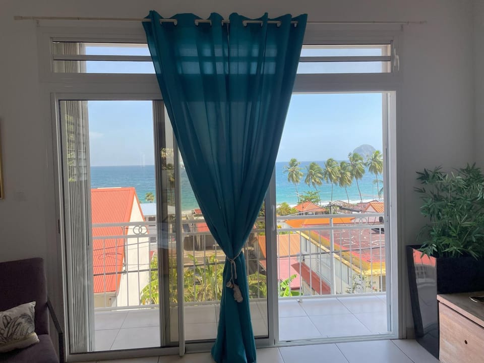Natural landscape, View (from property/room), Balcony/Terrace, Sea view
