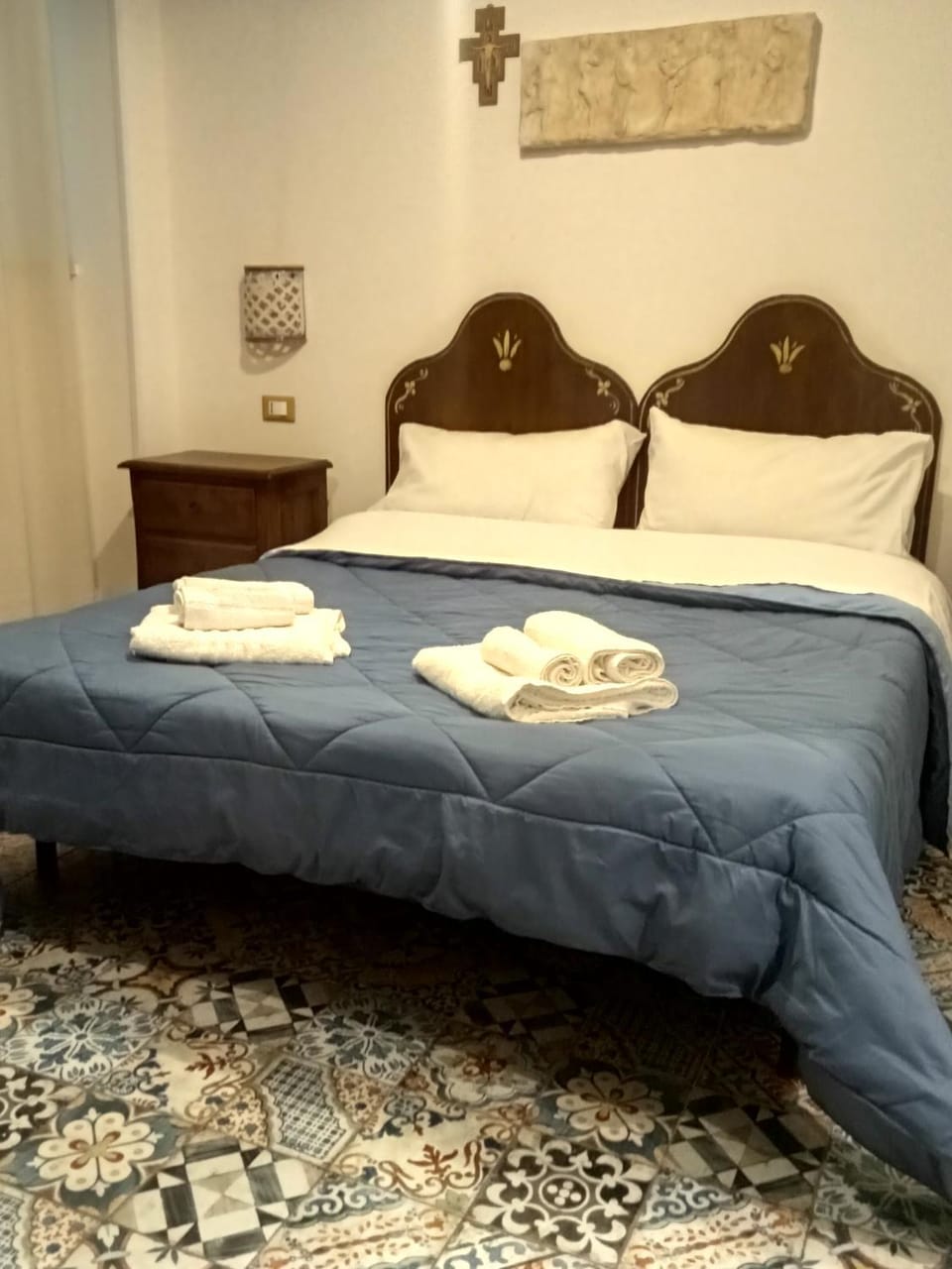 Hostel Tribunale Room Basement Bed and Breakfast in Palermo