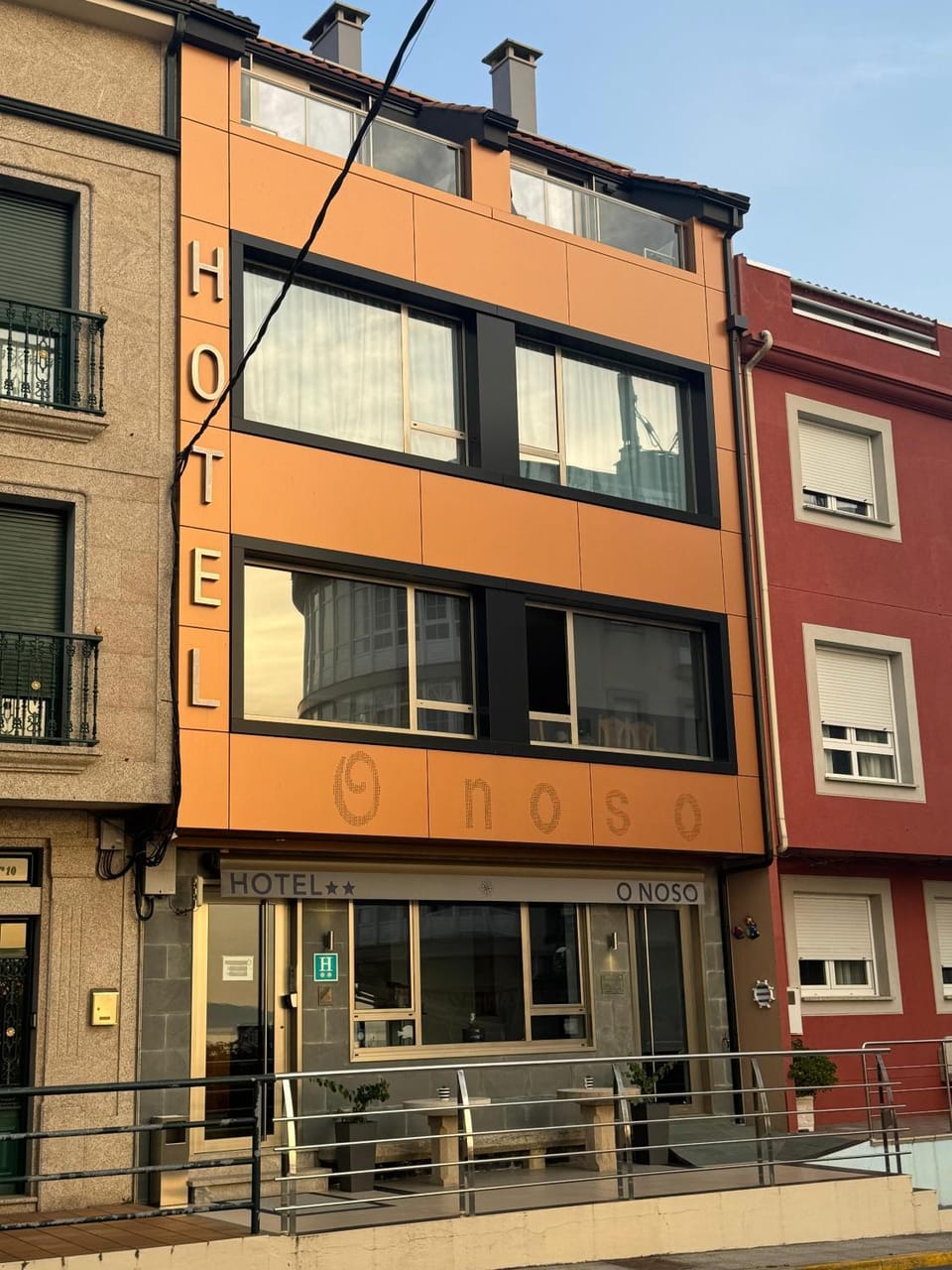 Property building, Facade/entrance