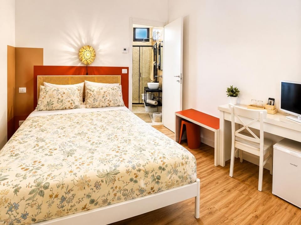 Matinee Rooms Bed and Breakfast in Mattinata