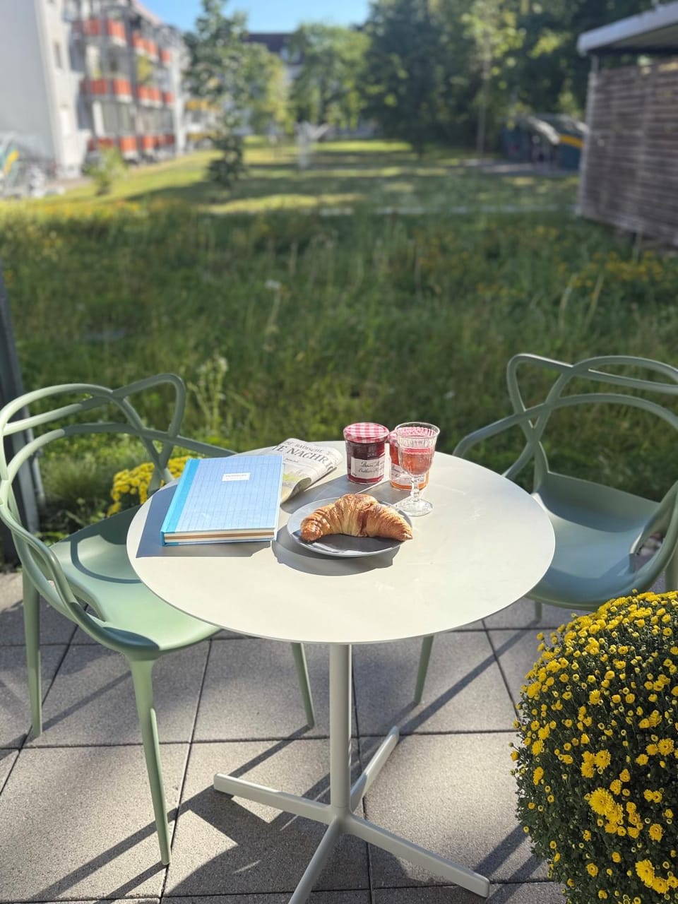 Balcony/Terrace, Garden view
