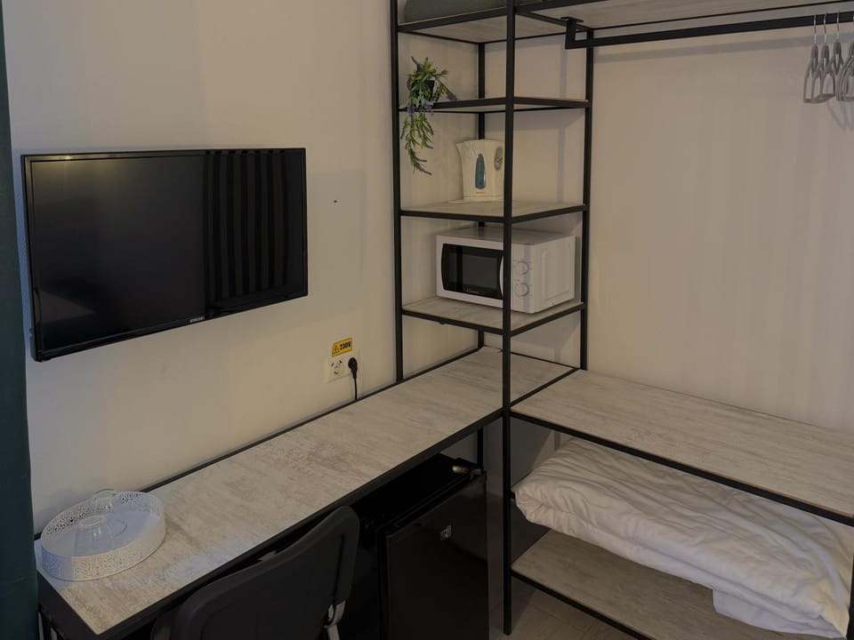 TV and multimedia, Photo of the whole room