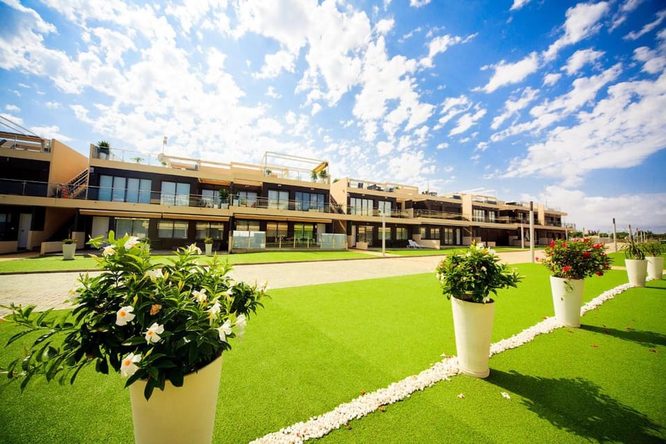 Property building, Area and facilities