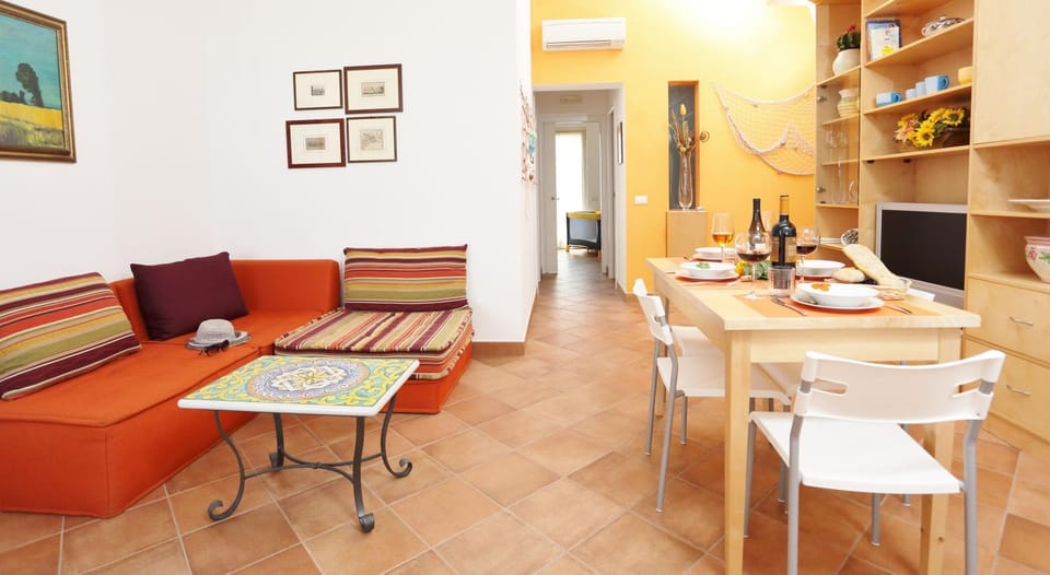 Kitchen or kitchenette, Living room, Dining area, Sea view
