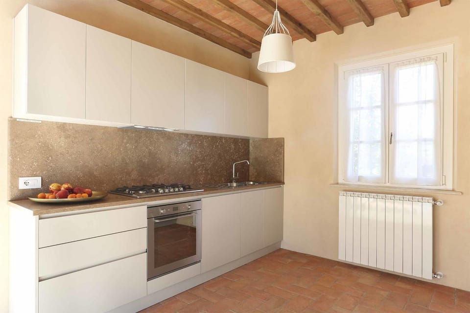 Kitchen or kitchenette, Photo of the whole room