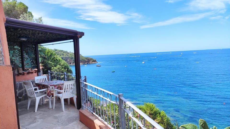 Balcony/Terrace, Dining area