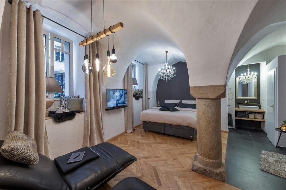 Living room, Bedroom