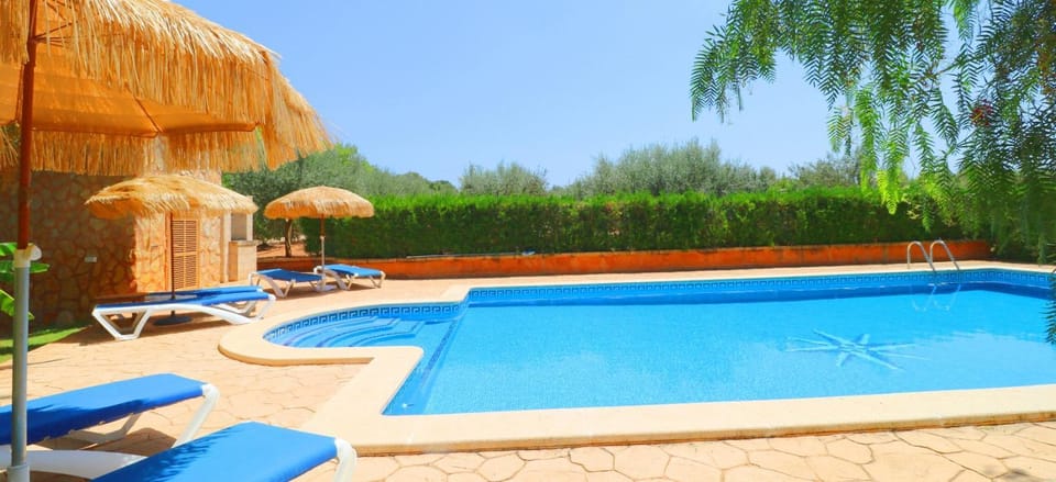 Can Crestall Villa in Migjorn