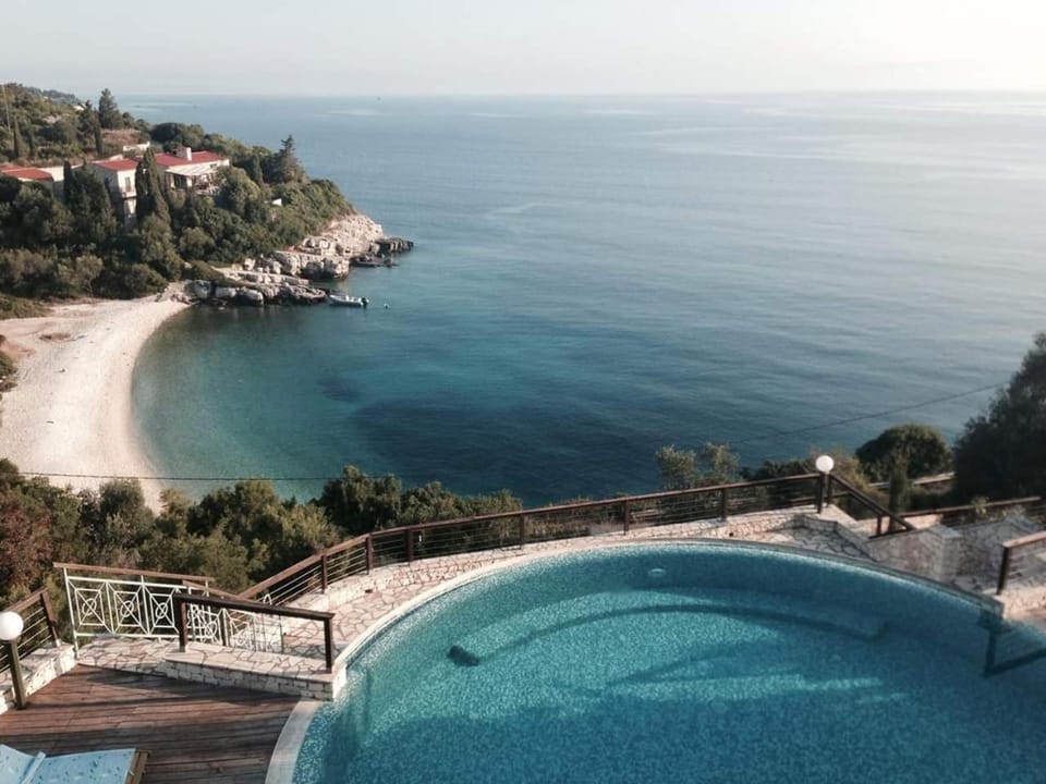 Sea view, Swimming pool