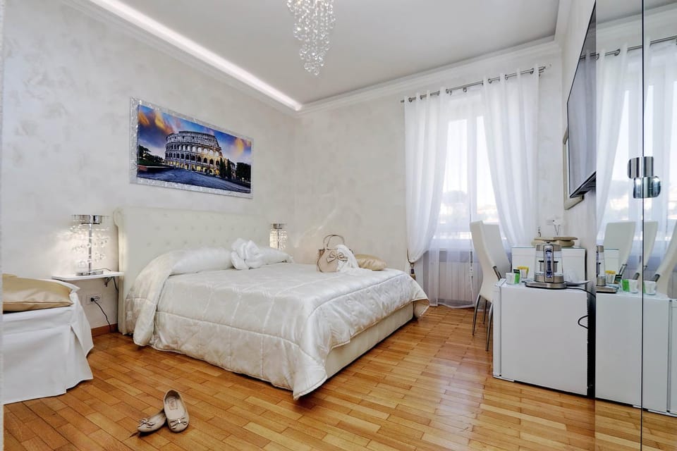 Day, Winter, TV and multimedia, Coffee/tea facilities, Photo of the whole room, Bedroom, Autumn, minibar