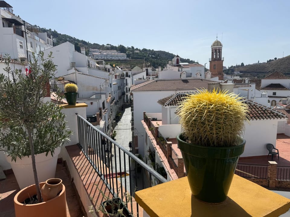 Natural landscape, View (from property/room), Balcony/Terrace, Mountain view