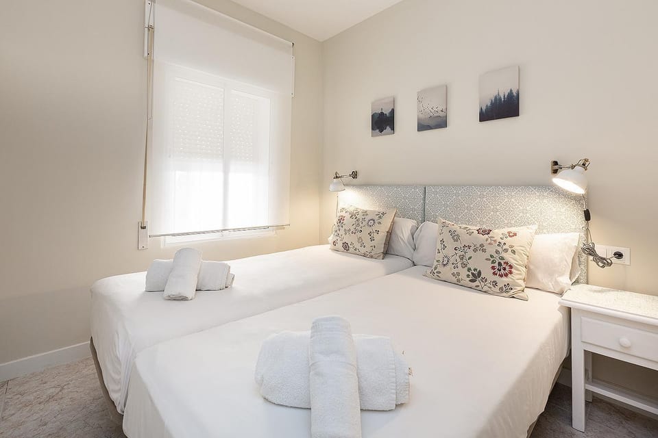 MONKÓ - 1 LINE, BEACH & SUN Apartment in Torremolinos