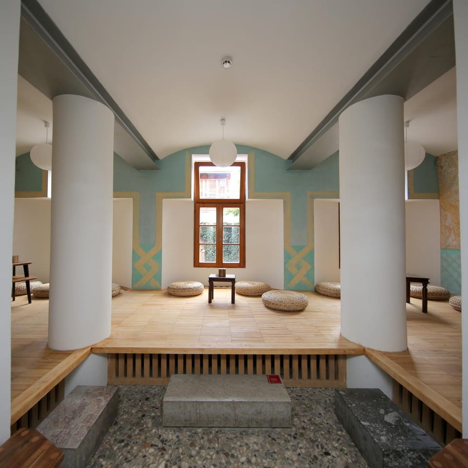 Seating area