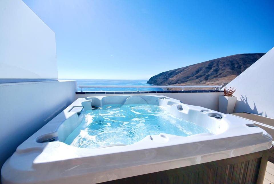 Solarium, Steam room, Spa and wellness centre/facilities