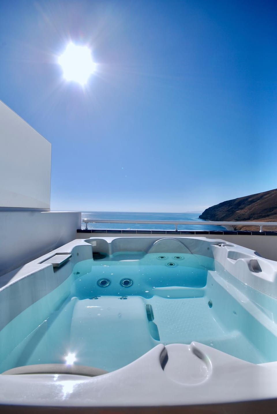 Hot Tub, Balcony/Terrace, Sea view, Swimming pool