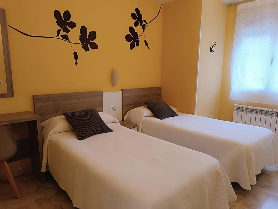 Apartamentos Querol Apartment in Aragon