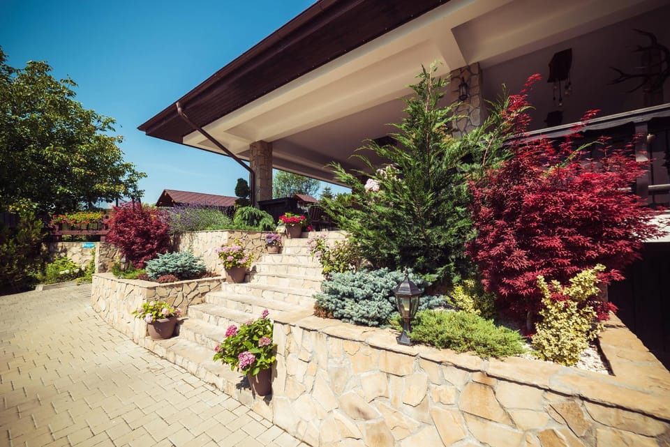 Inner courtyard view
