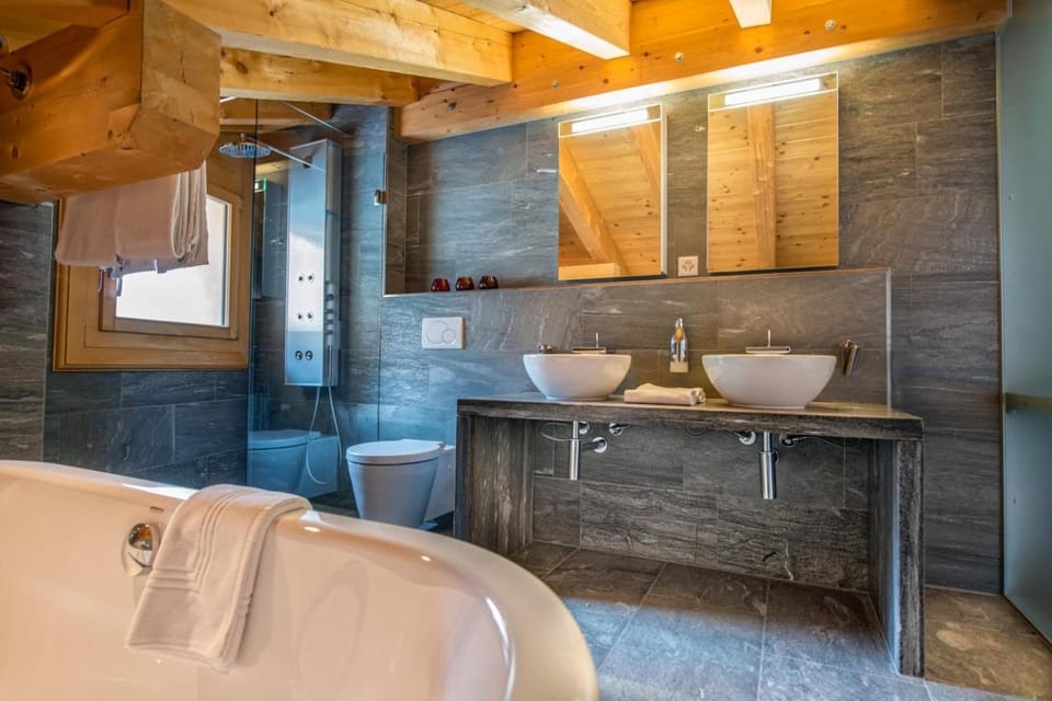 Bathroom, Bath