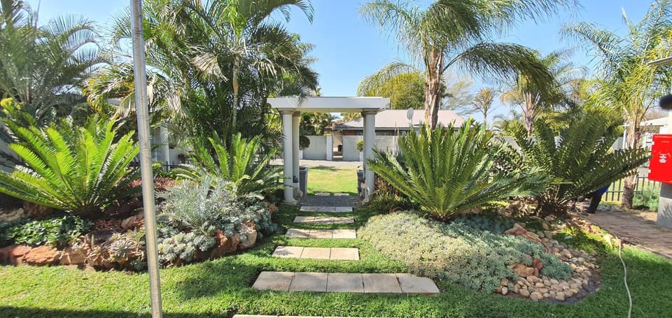Garden, Garden view