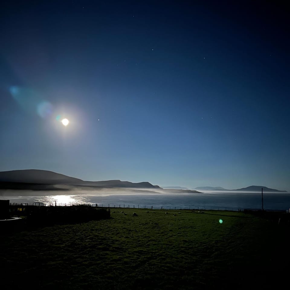 Teach Cruachan Large-Group Holiday Home House in County Mayo