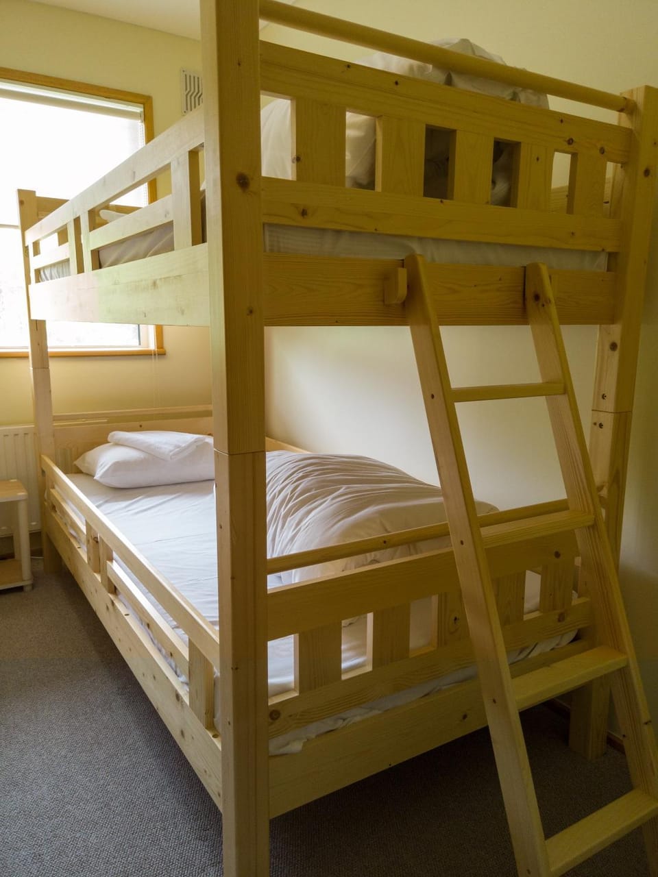 Bedroom, bunk bed
