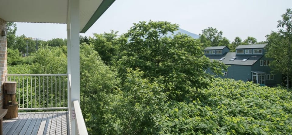 Balcony/Terrace, Garden view