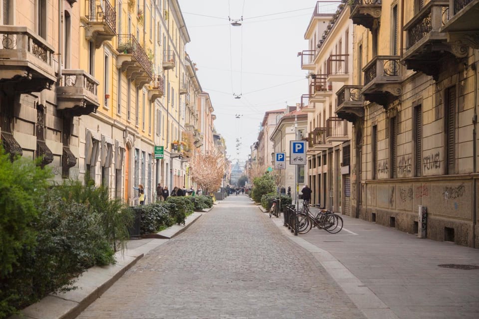 Neighbourhood, Street view