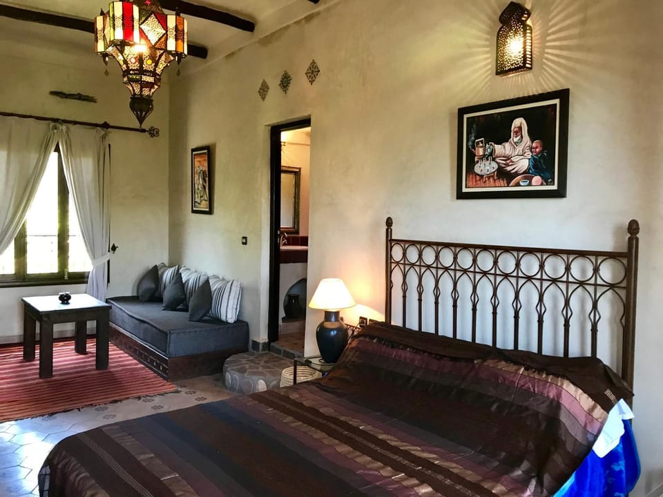 Bed, Photo of the whole room