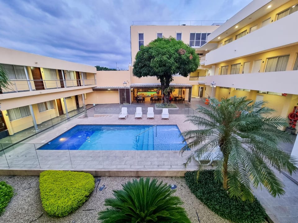 Swimming pool