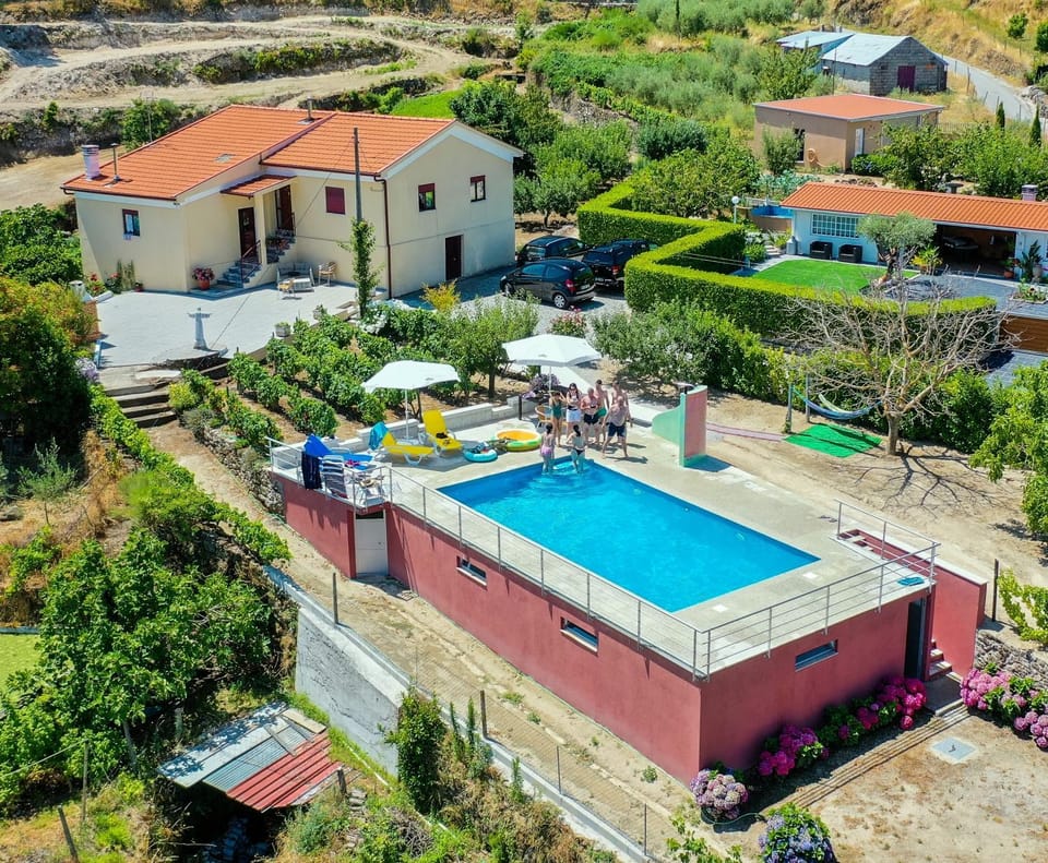 Quinta da Gandarela House in Portugal