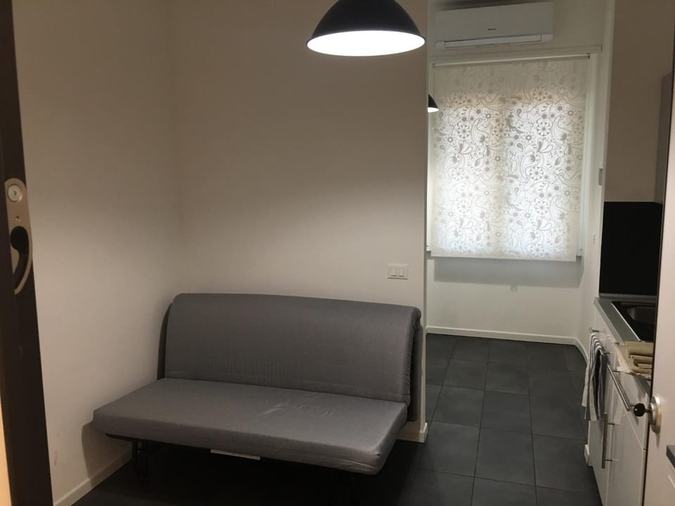 Ale 160 Apartment in Rome