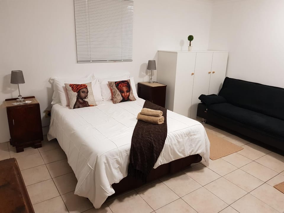 African Dwarf Kingfisher Guesthouse Bed and Breakfast in KwaZulu-Natal