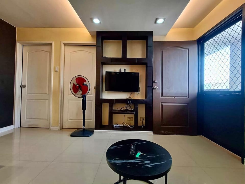 Alles in One Oasis Condo beside SM Mall Apartment in Davao City