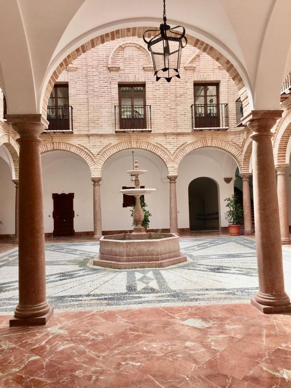 Day, Lobby or reception