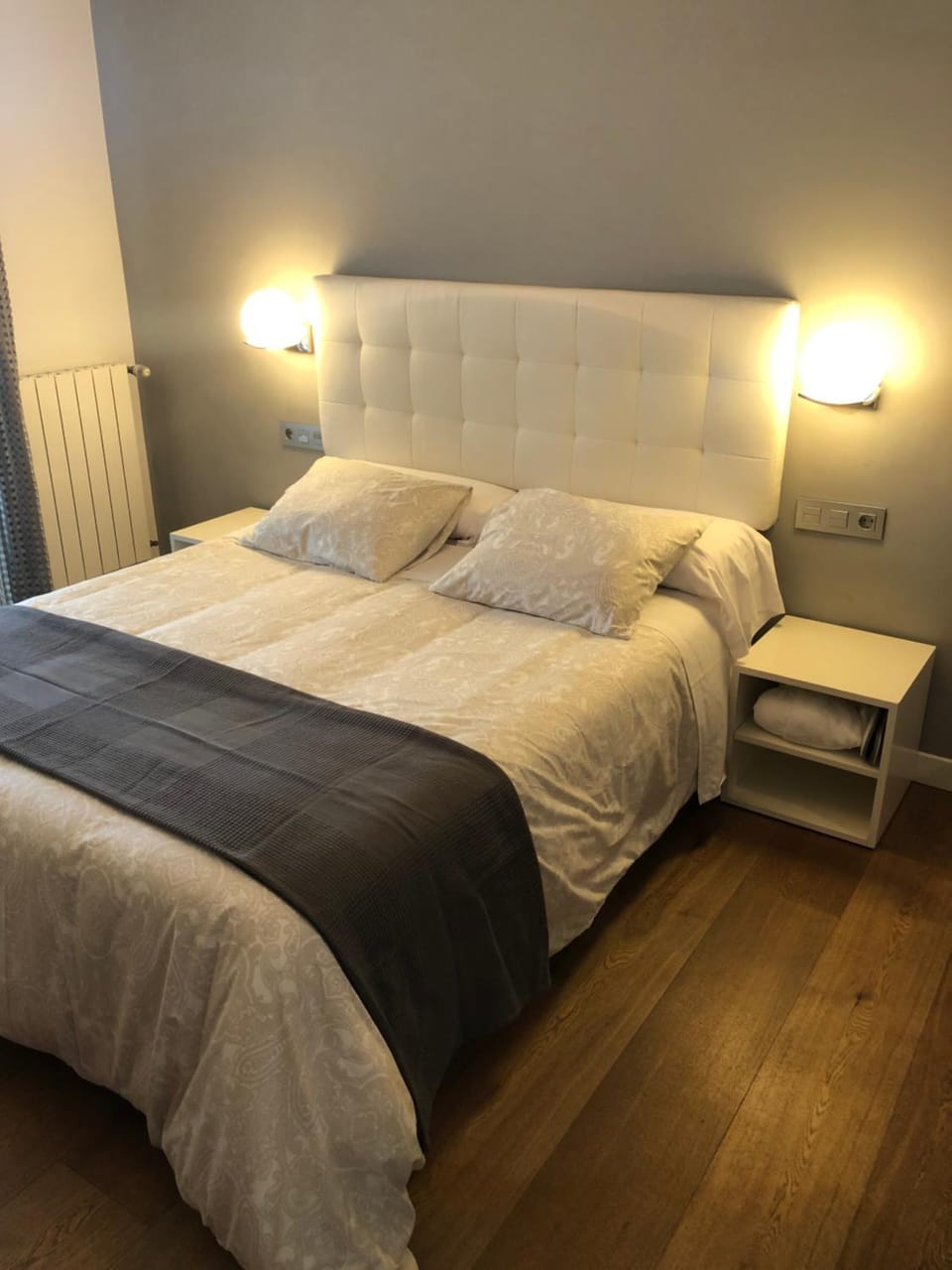 CR Luarri Bed and Breakfast in San Sebastian