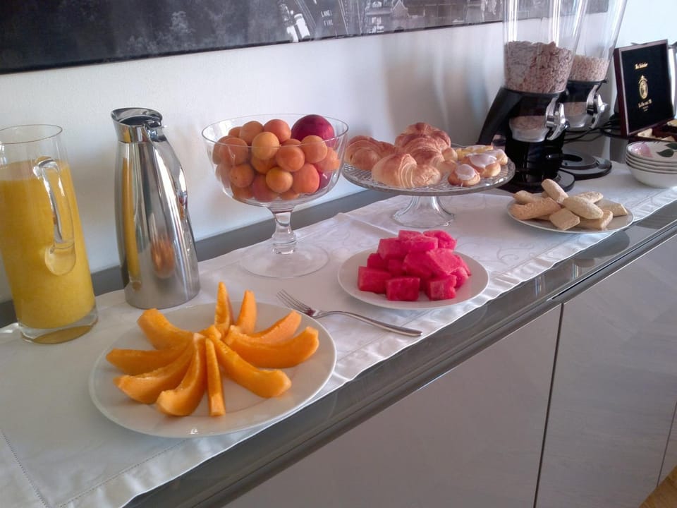 Buffet breakfast