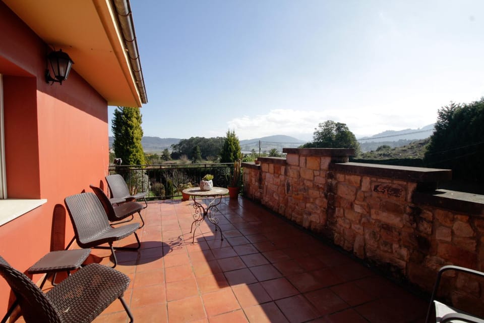 Balcony/Terrace, Garden view, Mountain view, River view